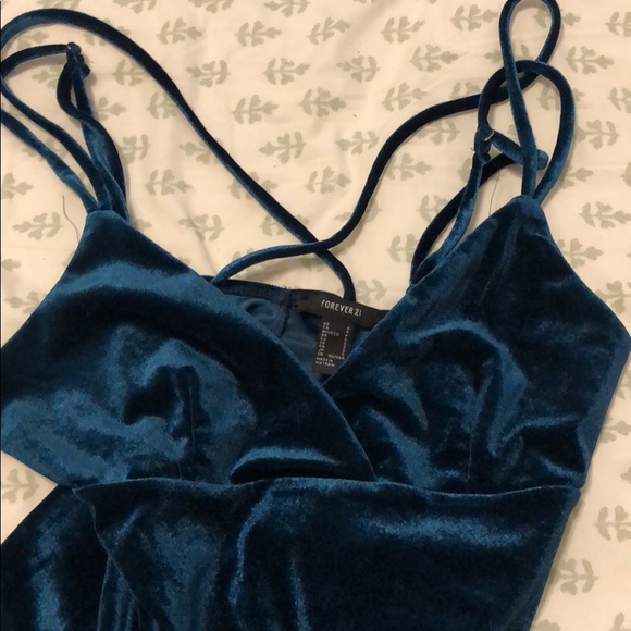 Velour bodysuit - Picture 4 of 7